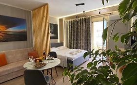 Ralph Apartments